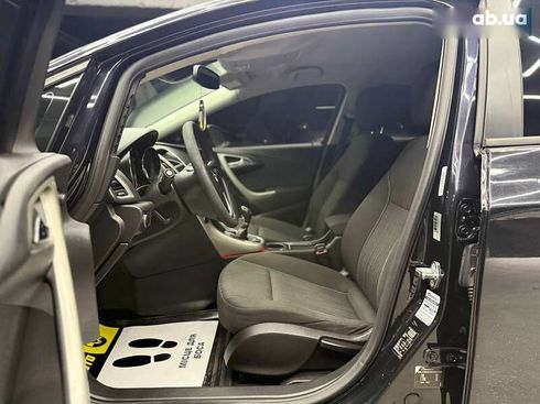 Opel Astra 2010 - фото 22