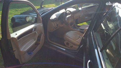 Mercedes-Benz C-Класс 2001 зеленый - фото 6