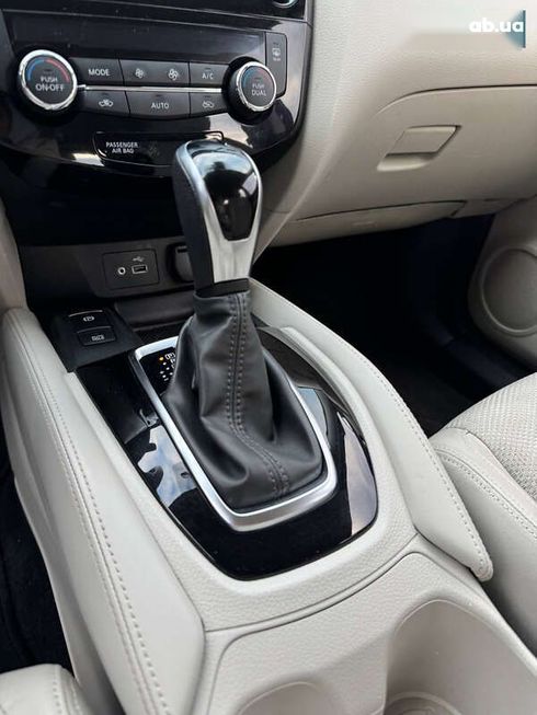Nissan Rogue 2020 - фото 19