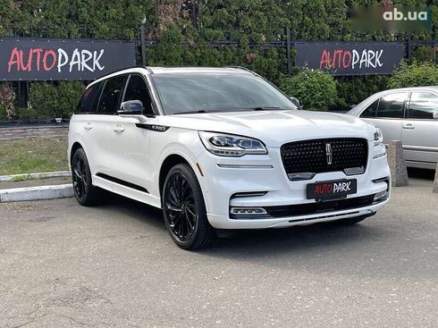 Lincoln Aviator 2022 - фото 11