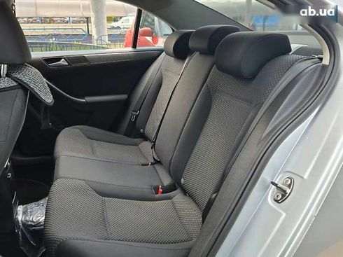 Volkswagen Jetta 2012 - фото 15