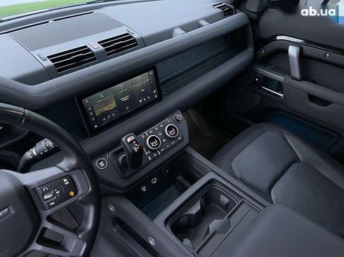Land Rover Defender 2022 - фото 24