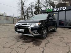 Купить Mitsubishi Outlander 2017 бу в Киеве - купить на Автобазаре
