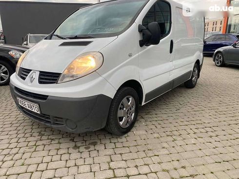 Renault Trafic 2012 - фото 3