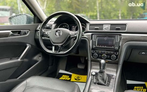 Volkswagen Passat 2017 - фото 14