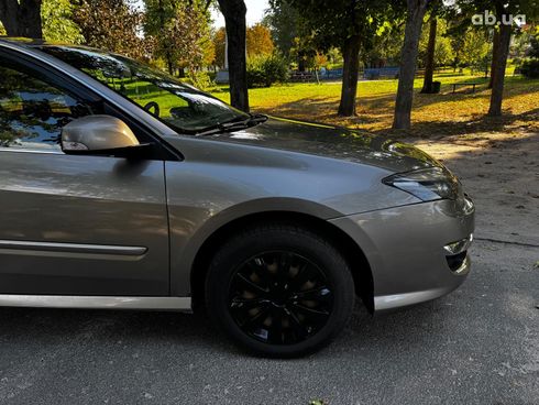 Renault Laguna 2011 бежевый - фото 4
