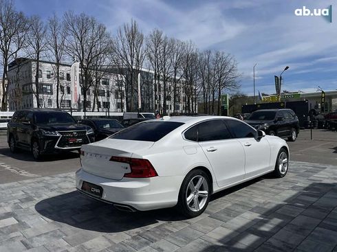 Volvo S90 2017 - фото 11