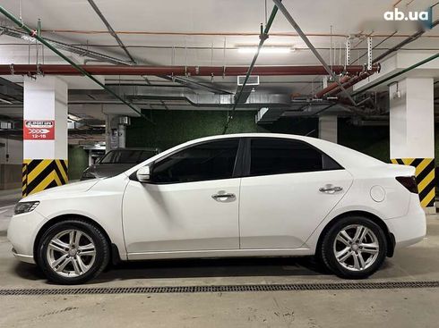 Kia Cerato 2011 - фото 6