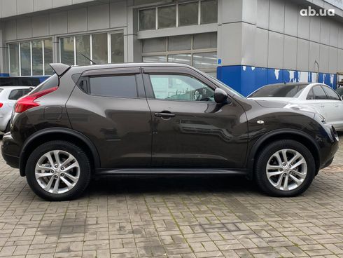 Nissan Juke 2011 коричневый - фото 4