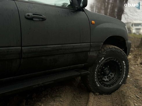 Toyota Land Cruiser 2004 - фото 21