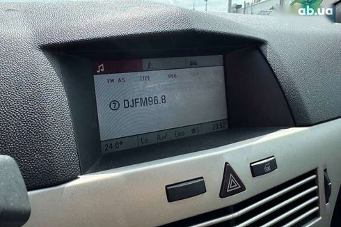 Opel Astra 2007 - фото 21