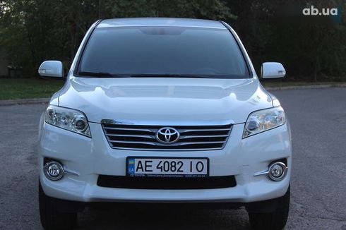Toyota RAV4 2011 - фото 6