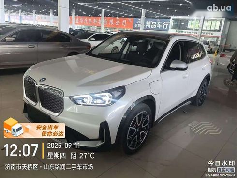 BMW iX1 2023 - фото 9