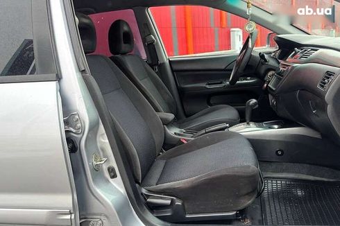 Mitsubishi Lancer 2006 - фото 12