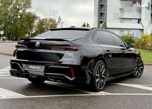 BMW 7 серия 2023 - фото 17