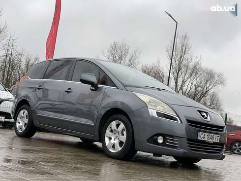 Peugeot 5008 2011 - фото 6