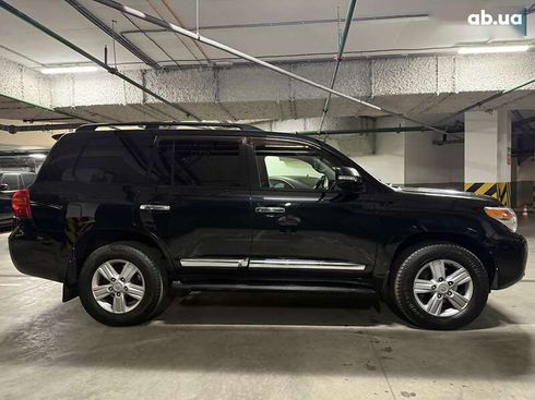 Toyota Land Cruiser 2012 - фото 15