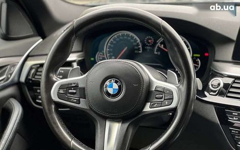 BMW 5 серия 2017 - фото 16