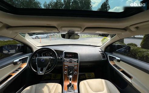 Volvo XC60 2017 - фото 13