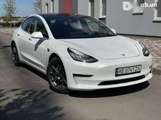 Купити Tesla Model 3 2019 бу в Дніпрі - купити на Автобазарі