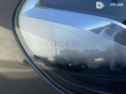 Peugeot Traveller 2020 - фото 13