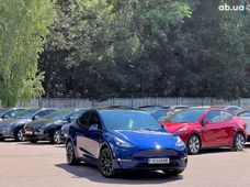 Продаж вживаних Tesla Model Y 2024 року в Києві - купити на Автобазарі
