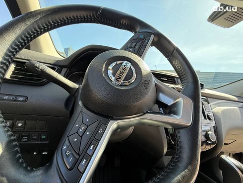 Nissan Rogue 2020 серый - фото 13