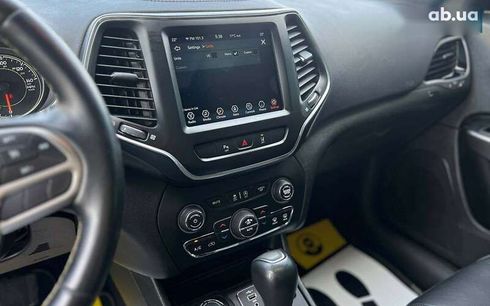 Jeep Cherokee 2020 - фото 20