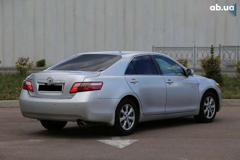 Toyota Camry 2008 - фото 7