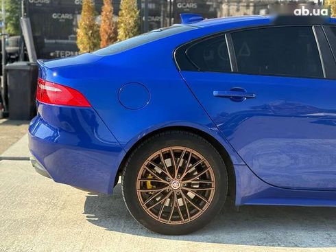 Jaguar XE 2018 - фото 7