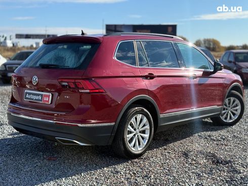 Volkswagen Tiguan 2017 красный - фото 8