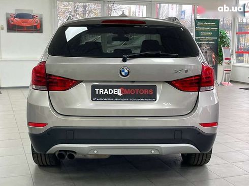 BMW X1 2014 - фото 11