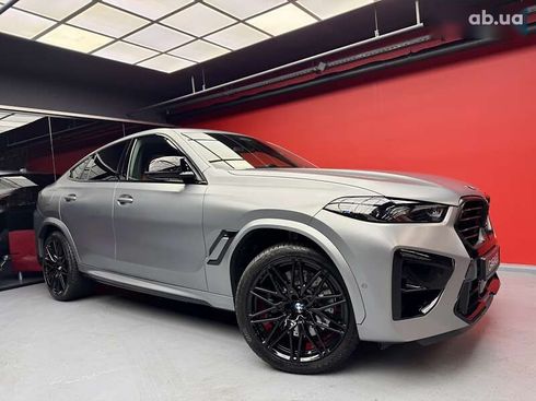 BMW X6 M 2023 - фото 12