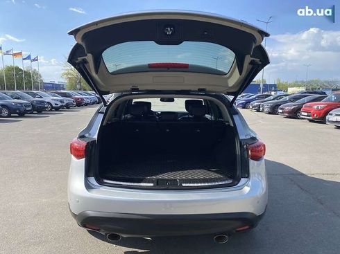 Infiniti QX70 2015 - фото 14