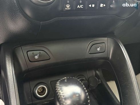 Hyundai ix35 2011 - фото 19