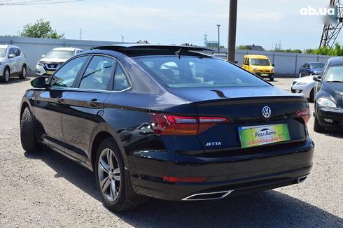 Volkswagen Jetta 2018 - фото 2