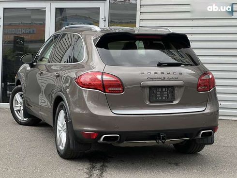 Porsche Cayenne 2012 - фото 9