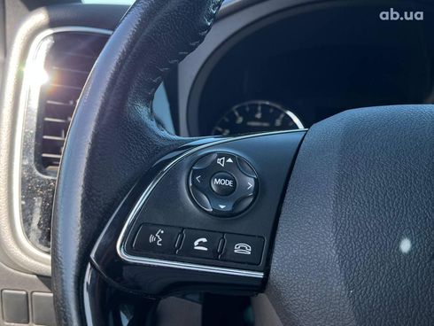 Mitsubishi Outlander 2017 коричневый - фото 22