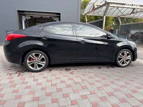 Hyundai Elantra 2013 черный - фото 6