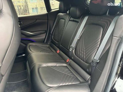 Aston Martin DBX 2021 - фото 14