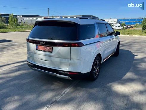 Kia Carnival 2023 - фото 4