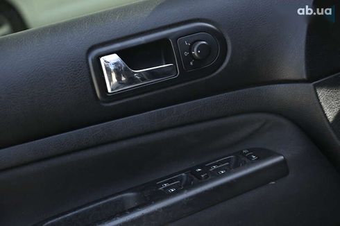 Volkswagen Golf 2003 - фото 13