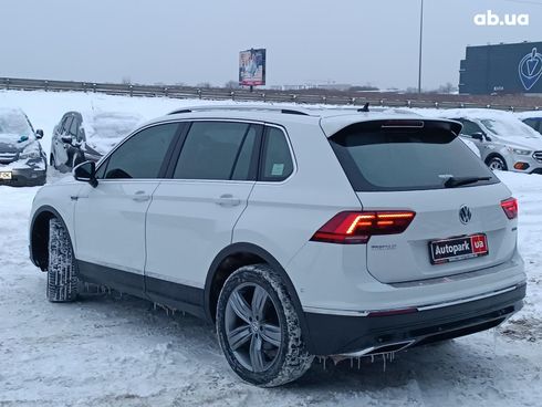 Volkswagen Tiguan 2018 белый - фото 10