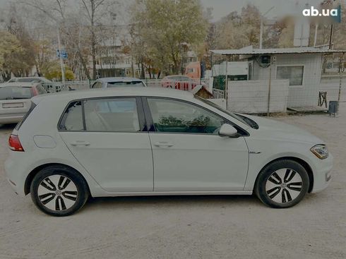 Volkswagen e-Golf 2017 - фото 7