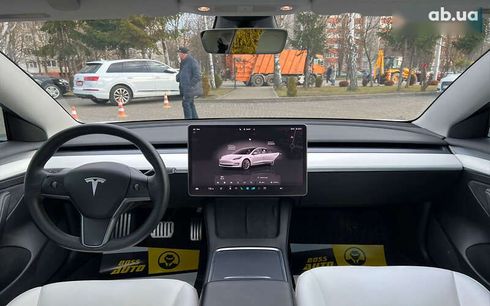 Tesla Model 3 2022 - фото 10