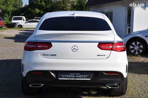 Mercedes-Benz GLE-Class 2017 - фото 9