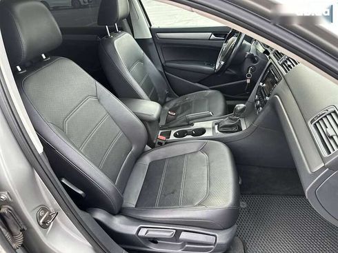 Volkswagen Passat 2014 - фото 26