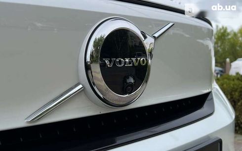 Volvo XC40 2023 - фото 9