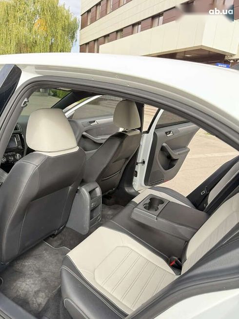 Volkswagen Jetta 2016 - фото 21
