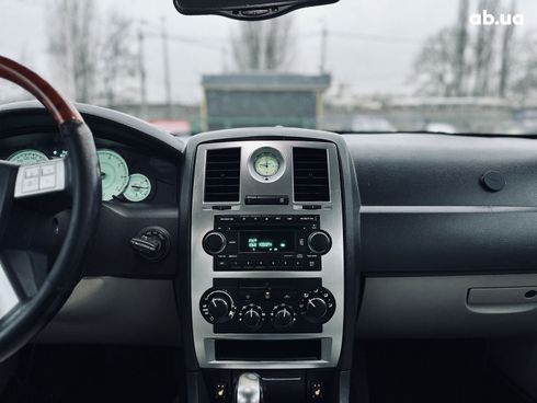 Chrysler 300C 2005 черный - фото 17